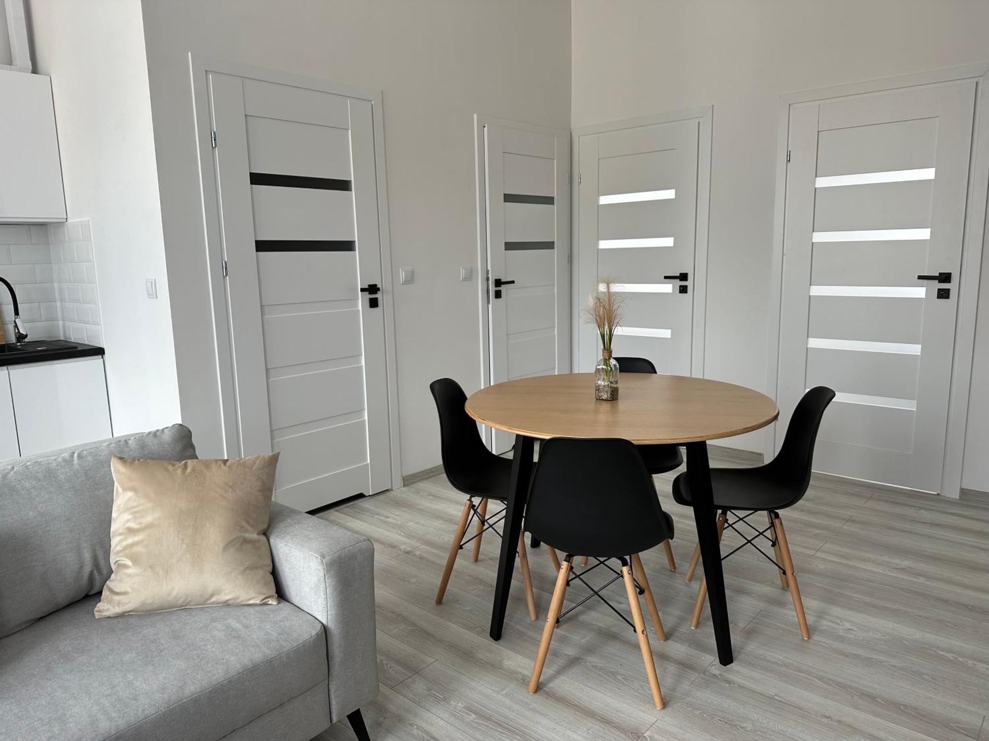 Apartamenty Przy Deptaku سفينويتشي المظهر الخارجي الصورة